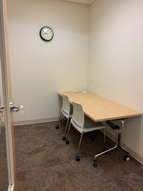 Elk Valley study room with ADA accessible height table and chairs with rollers