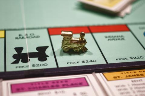 a picture of the board game monopoly