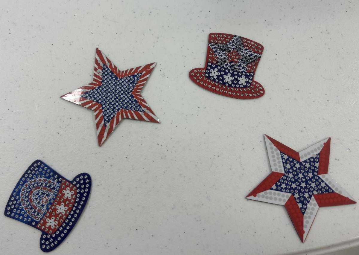 Pick two diamond art magnets